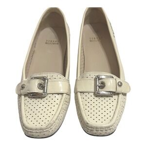 Stuart Weitzman Cream Leather Perforated Loafers Buckle Detail Slip On  Size 8.5